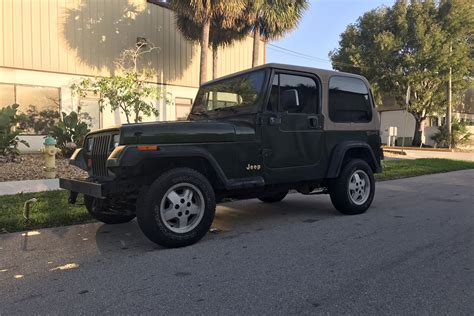 1995 JEEP WRANGLER RIO GRANDE EDITION Side Profile 218108