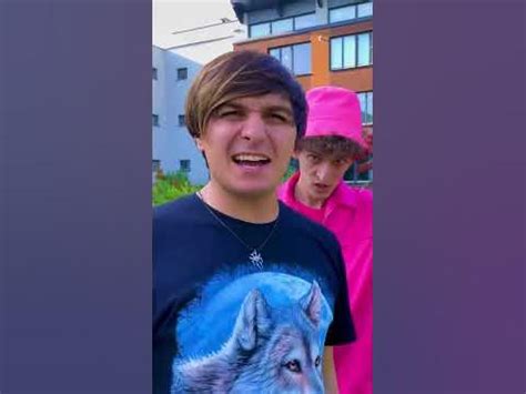 Волки своих не оставят 🐺 ️ - YouTube