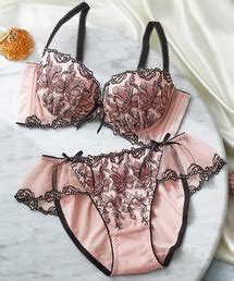 Lingerie by GeeRAランジェリーバイジーラのトピックス新商品予約販売開始脇高設計の人気ブラに新色が登場 ZOZOTOWN