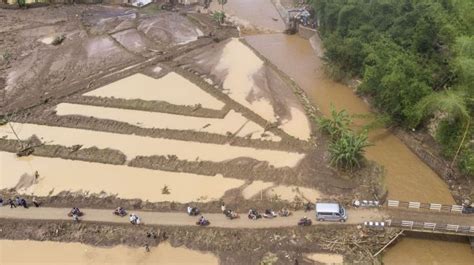 Ratusan Hektare Lahan Pertanian Di Garut Rusak Akibat Diterjang Banjir