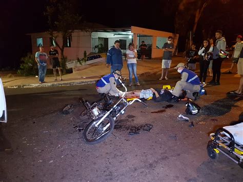 Motociclista sofre fraturas em grave acidente de trânsito na Rua