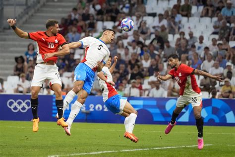 Egypt beats Paraguay on penalties to reach semifinals of men's soccer