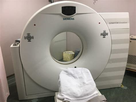 Systems Siemens Emotion 16 Slice CT Scanner