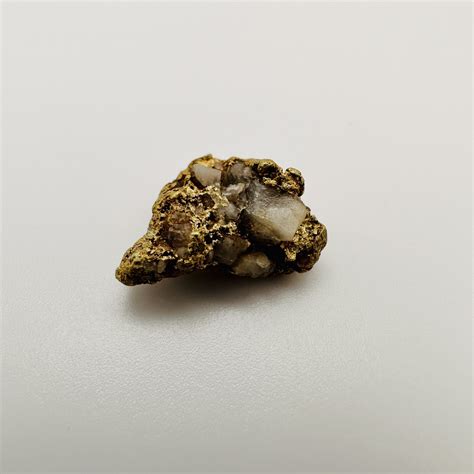 Quartz Gold Nugget 244g Sold Mammoth Gold Nuggets