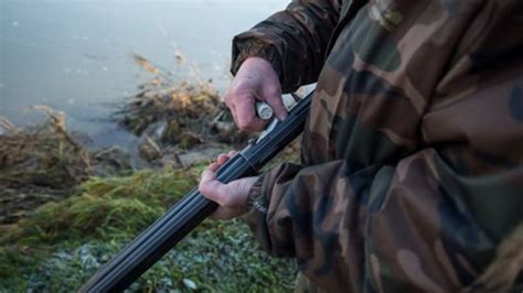 Dordogne un chasseur tué par un autre lors dune battue au sanglier