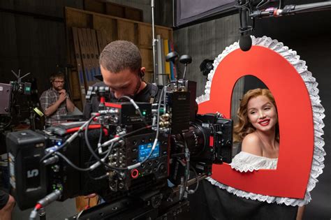 Blonde no es más sexista y misógina porque no puede Fusilerías