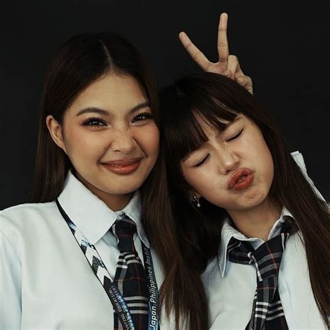 ᡣ𐭩 Pretty brunette Filipina women Cute friend photos