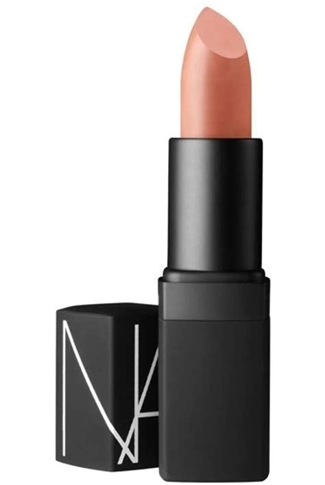 11 Best Nude Lipsticks You Need