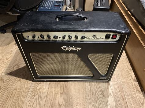 Epiphone Blues Custom 30 Reverb