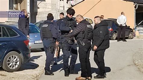 Severna Mitrovica Pucnjava Tokom Policijske Akcije YouTube