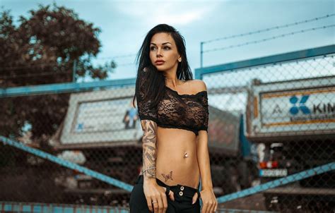 Wallpaper Girl Model Photo Tattoo Brunette Top Belly Tummy For Mobile And Desktop