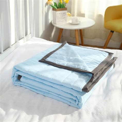 50 Off Clear Bedroom Set Summer Cooler Quilt For Hot Sleepers And Night Sweats Cooler