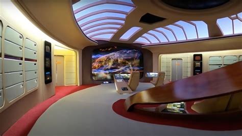 Enterprising fan builds perfect miniature model of Star Trek: The Next ...