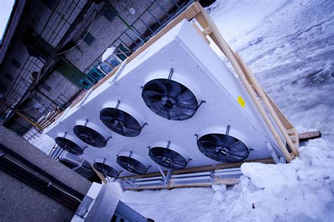 Чиллер с воздушным охлаждением. Выносной конденсатор. Виды, фото.