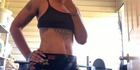 Ebony Twerking Her Juicy Ass Tnaflix