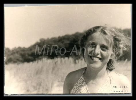 FOTO MAID AUS Kiel im Bikini am Strand in Lindhöft 1943 5026 1406 EUR 4 95 PicClick DE