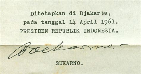 Tanda Tangan Sukarno – Amat