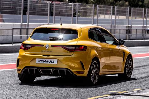 Renault Megane Rs Trophy Prices And Specs Announced For Bhp Hot