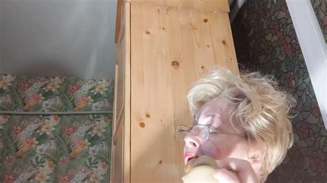 Free Wall Dildo Porn Videos XHamster