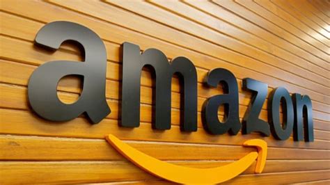 Big Setback To Amazon As Cci Suspends Its 2019 Deal With Future Group