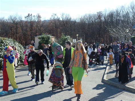 Locale Express Un Carnaval Haut En Couleur