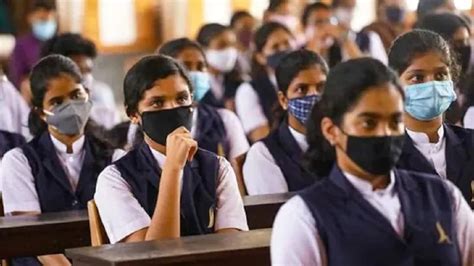 Air Pollution All Schools In Noida And Gr Noida To Hold Online Classes