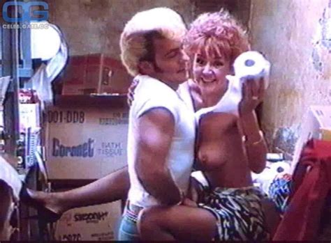 Amanda Redington Nude Pictures Onlyfans Leaks Playboy Photos Sex Scene Uncensored