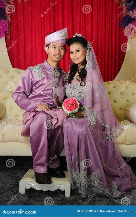 Malay Wedding Couple Editorial Stock Image Image Of Malay 68301814