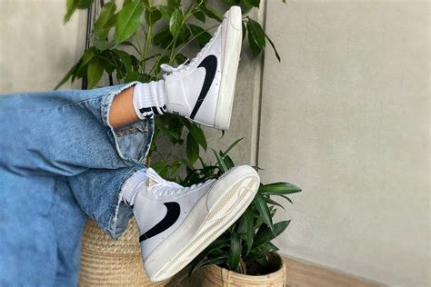 The Best Shoes To Wear With Jeans Nike In