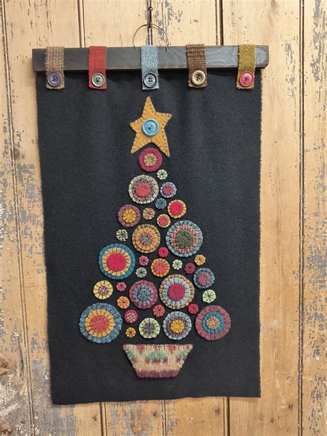 PENNY CHRISTMAS TREE Printed Pattern Patchwork Applique - Etsy