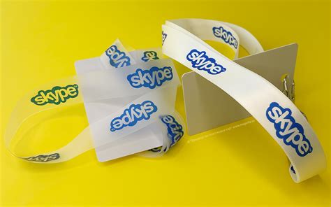 Крепления для пластиковых бейджей | «Маджента»