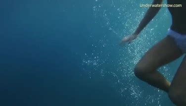 Naked Girls On Trampoline Porn Videos LetMeJerk