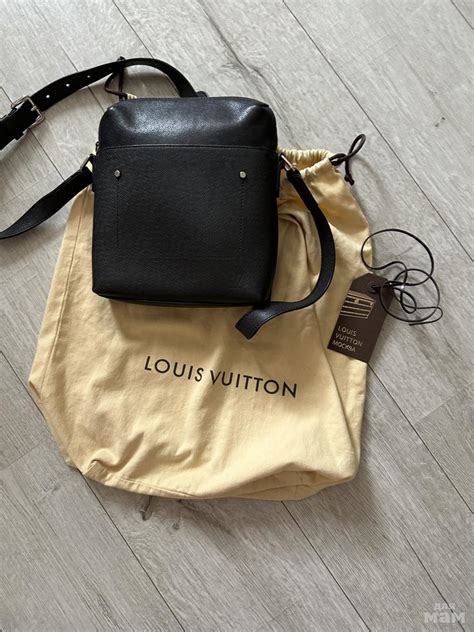 L.V. Pochette Grigori Shoulder Bag M30505 Taiga | Мужские штучки ...