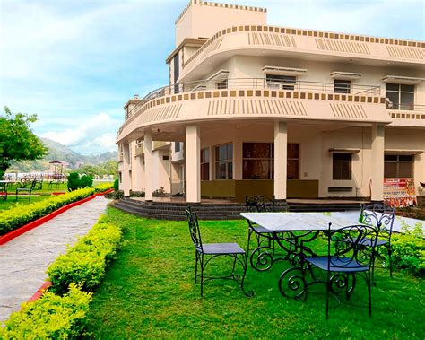 Siya Resort - Ram Janmabhoomi Ayodhya Hotel Ayodhya - Reviews, Photos