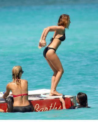 Nicole Richie Wearing A Sexy Black Bikini On A Beach In St Barts Porn Pictures Xxx Photos Sex