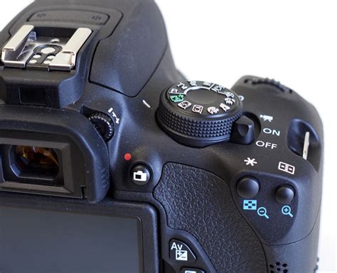 Canon EOS 700D Hands-On Preview