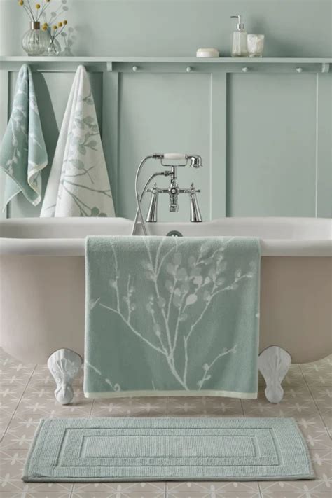 Pussy Willow håndklær med gåsunger i duck egg Laura Ashley