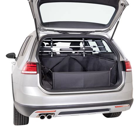 Подстилка для Собак Защитная в Авто Trixie 1314 1.64х1.25 М Черная ...