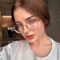 TefFfish Naked Stripping On Cam For Live Sex Movie Show NakedAmateurShows