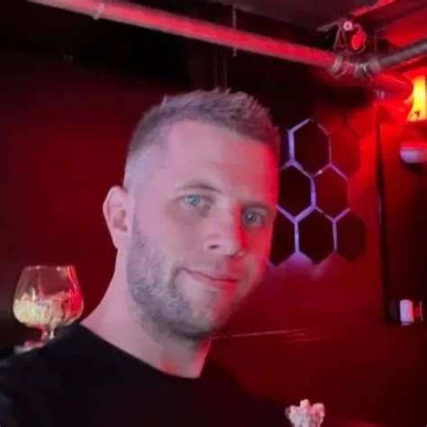 Jerk Off Gay Amateur Amateur Porn Feat Julien Dzodz Xhamster