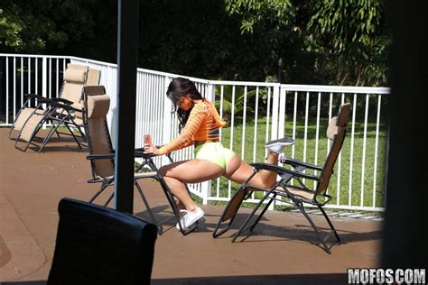 Anal Big Butt PAWG Sluty MILF Kelsi Moroe 008 Porn Pic