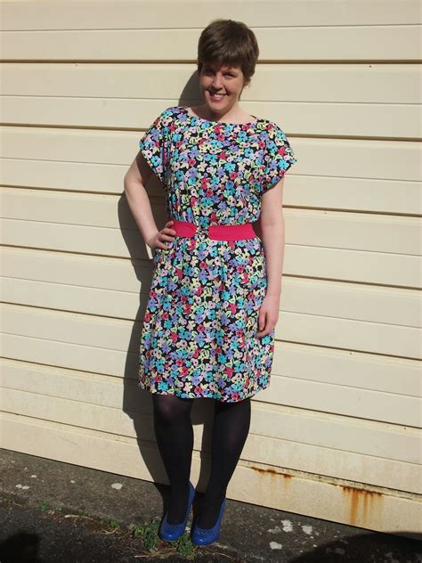 Nightingale & Dolittle: Easy Short Sleeve Dress: Take 2