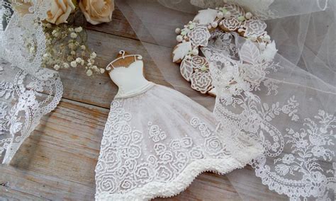пряник платье невесты. свадебные пряники | Wedding dress cookies ...