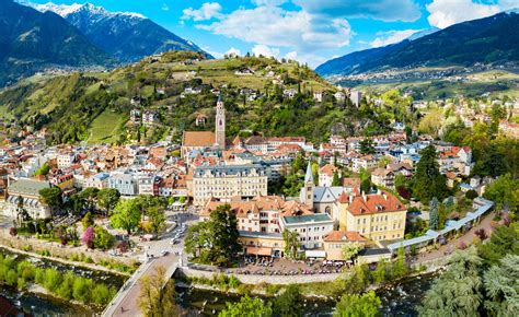 Traubenfest Meran Inkl Umzug Herburger Reisen