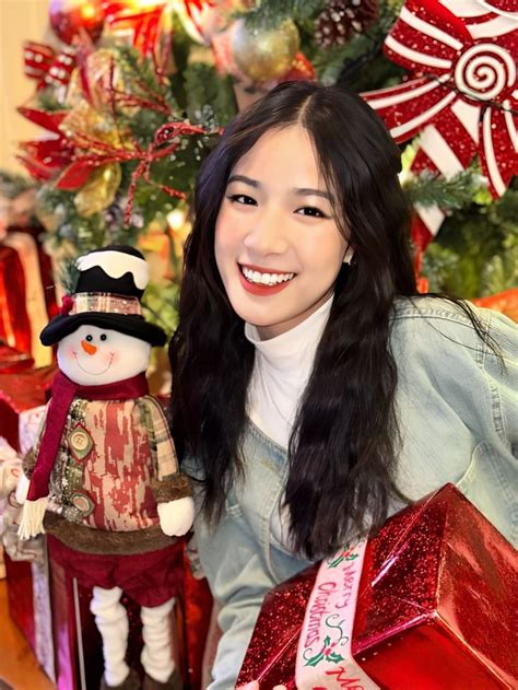 Ghim C A Tr N Instagram Gay