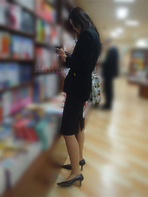 逆さ撮り博物館おばさんガードル 投稿画像 枚 集合写真会社熟女ガードル淫乱姿 My XXX Hot Girl