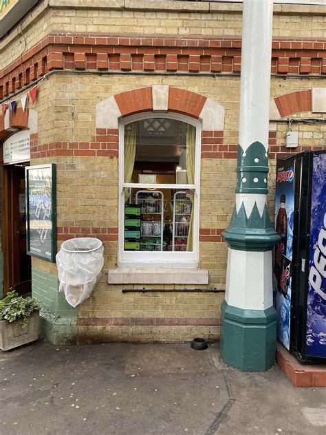 Lewes Station East Sussex The Railway Arrived To Lewes In Flickr