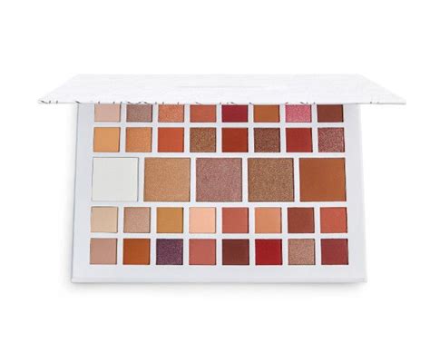 Bảng mắt Revolution Beauty X tra Nude 37 ô Vy Hí Beauty