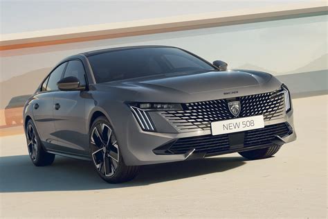 Peugeot 508 restylée (2023). La berline s’affirme pour survivre