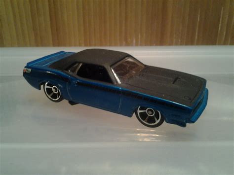 Plymouth Aar Cuda Hot Wheels Toy Car Cuda